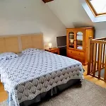 Layon With Shared Pool