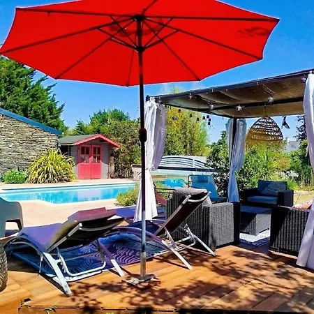 Appartement Layon With Shared Pool