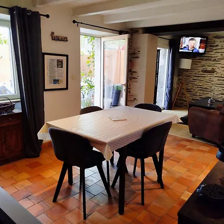 公寓 Layon With Shared Pool *