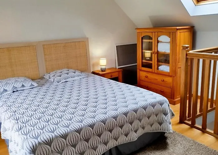 Layon With Shared Pool